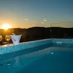 Myrsini's Luxury Merchia