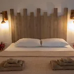 Myrsini's Luxury Merchia