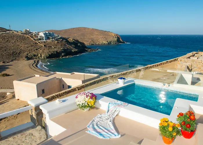 Myrsini's Luxury Merchia Holiday home Kalafatis