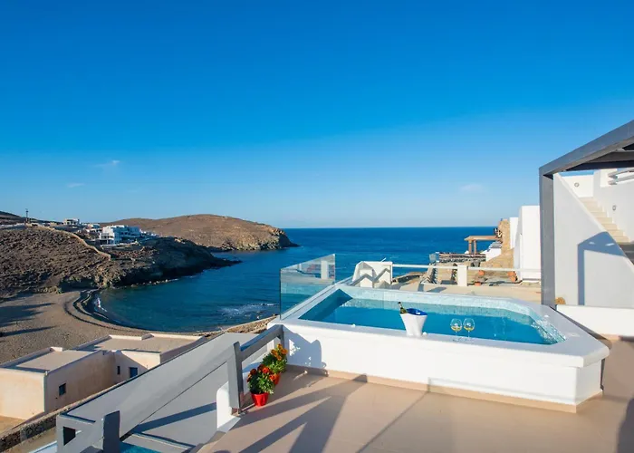 Myrsini's Luxury Merchia Holiday home *