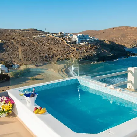 Feriehus Myrsini's Luxury Merchia Kalafati