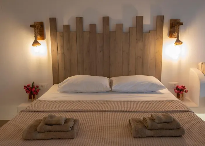 Myrsini's Luxury Merchia