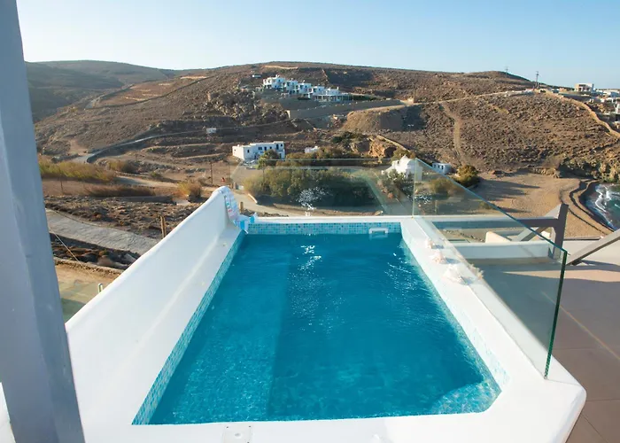 Myrsini's Luxury Merchia * Καλαφάτη