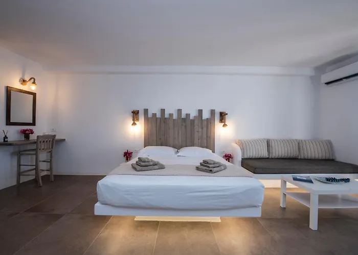 Myrsini's Luxury Merchia *